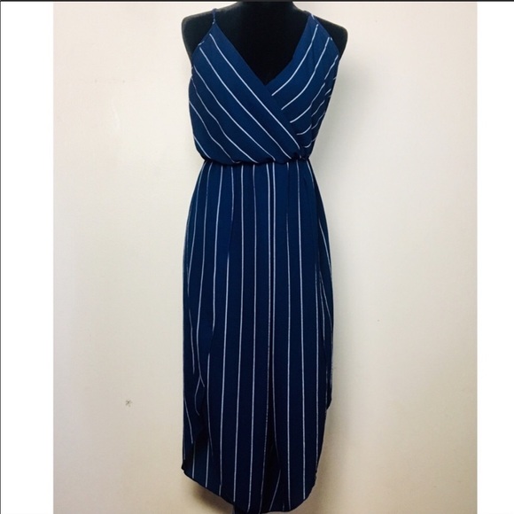 Striped Capri jumpsuit - Picture 7 of 8